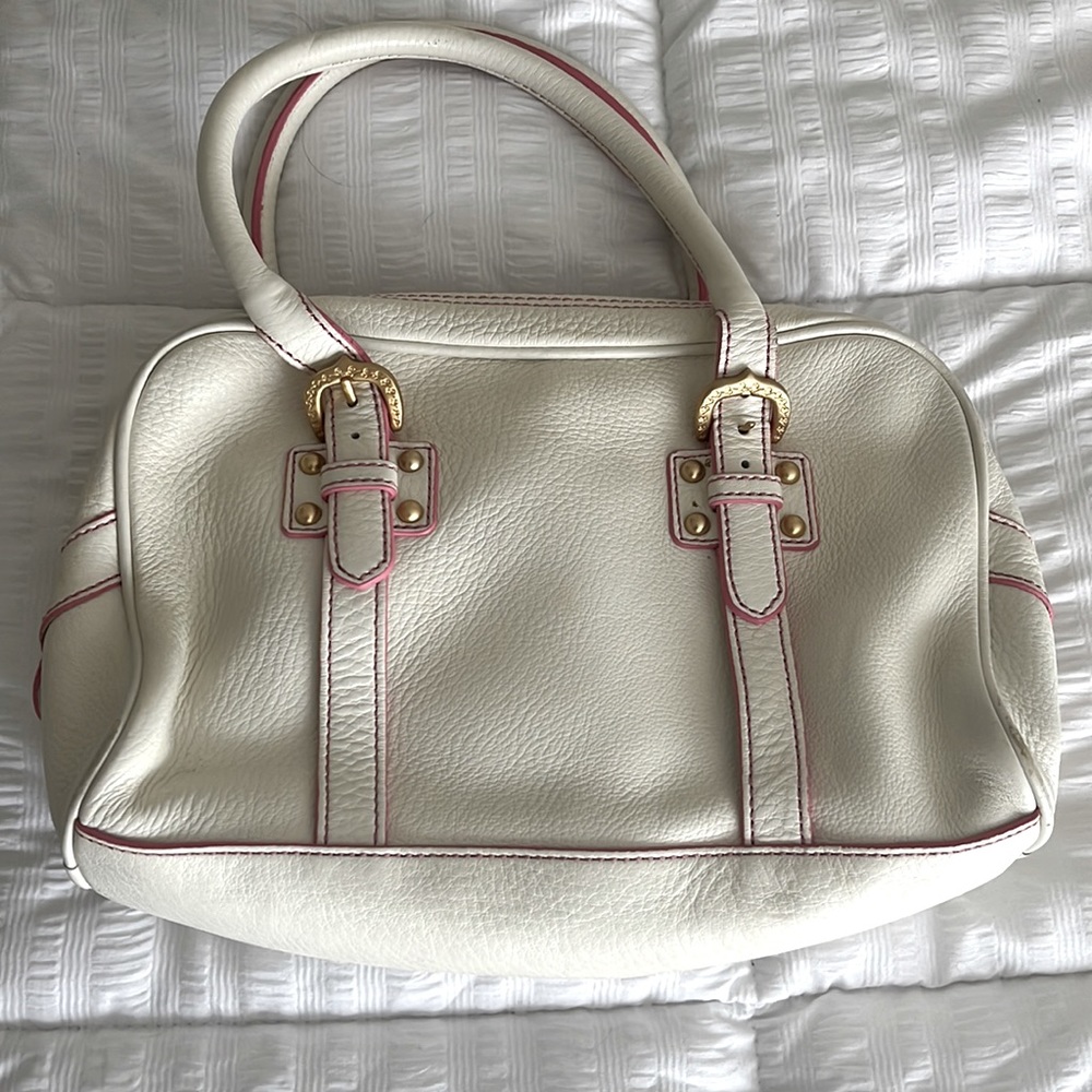 Dooney and Bourke purse. Gently used!